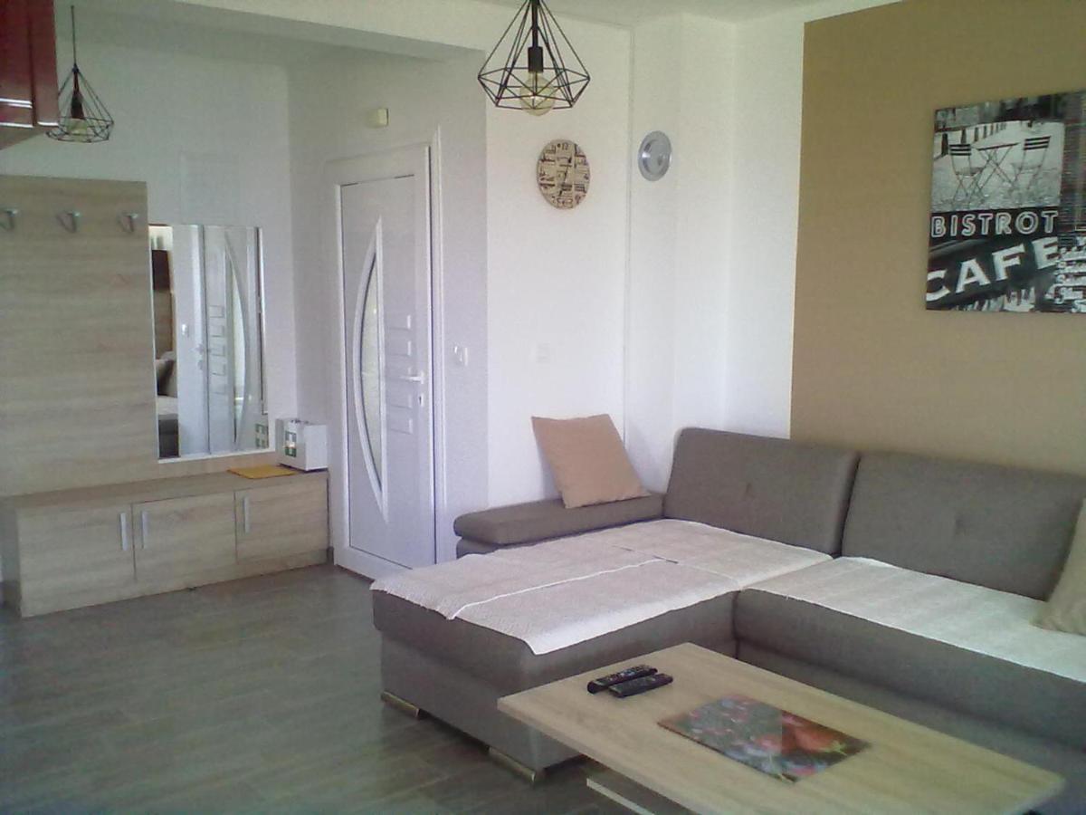 Apartman Mihalj Zadar-Rtina Miletici מראה חיצוני תמונה