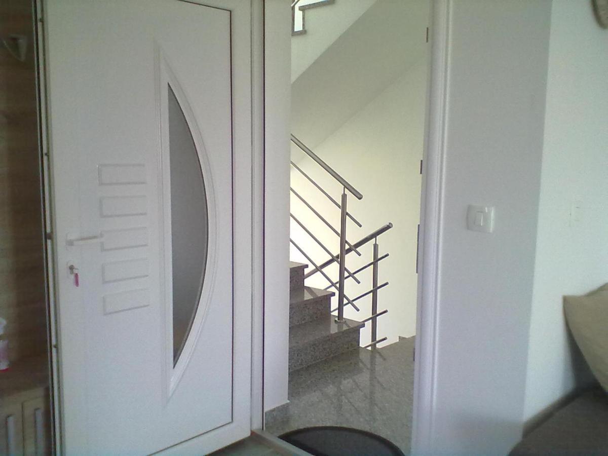 Apartman Mihalj Zadar-Rtina Miletici מראה חיצוני תמונה